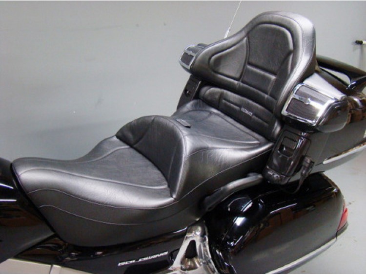 ultimate seat goldwing